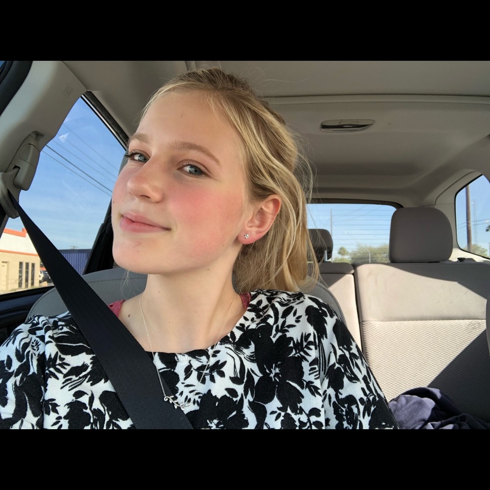 Meet your Posher, Emma